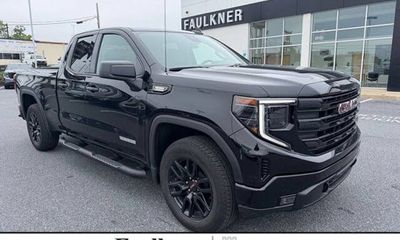 2023 GMC Sierra Elevation