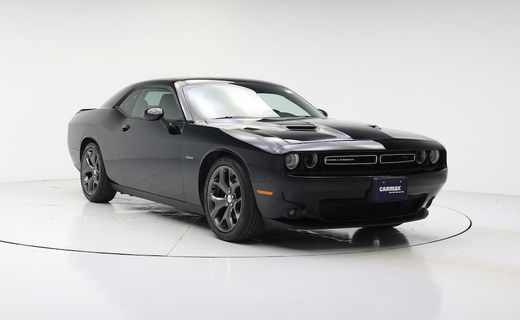 2016 Dodge Challenger SXT Plus