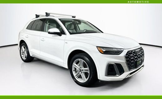 2022 Audi Q5 S Line E