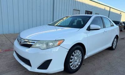 2013 Toyota Camry LE