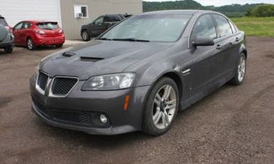 2009 Pontiac G8 Base