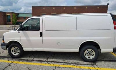 2015 GMC Savana 2500