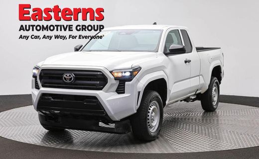 2025 Toyota Tacoma SR Xtracab