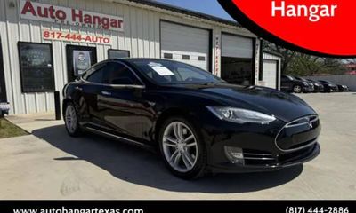 2014 Tesla Model S 85