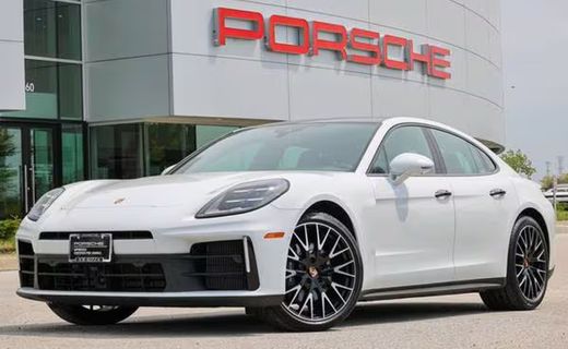 2025 Porsche Panamera