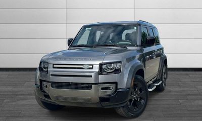 2023 Land Rover Defender 110 X Dynamic