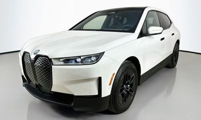 2024 BMW IX xDrive50