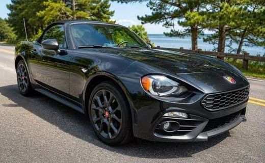 2018 Fiat 124 Spider Lusso