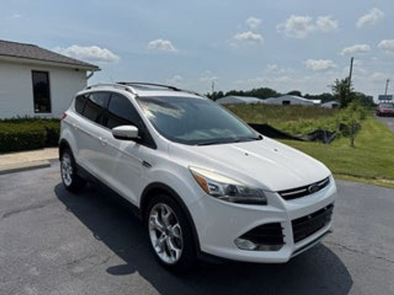 2013 Ford Escape — a typically priced live listing