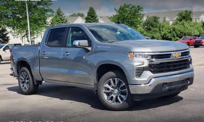2026 Chevrolet Silverado Trail Boss LT