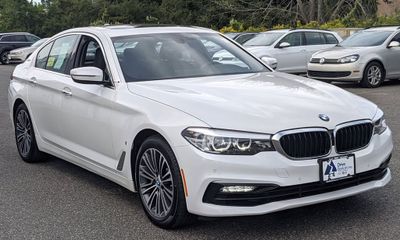 2018 BMW 530E xDrive