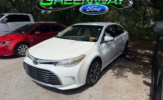 2016 Toyota Avalon XLE