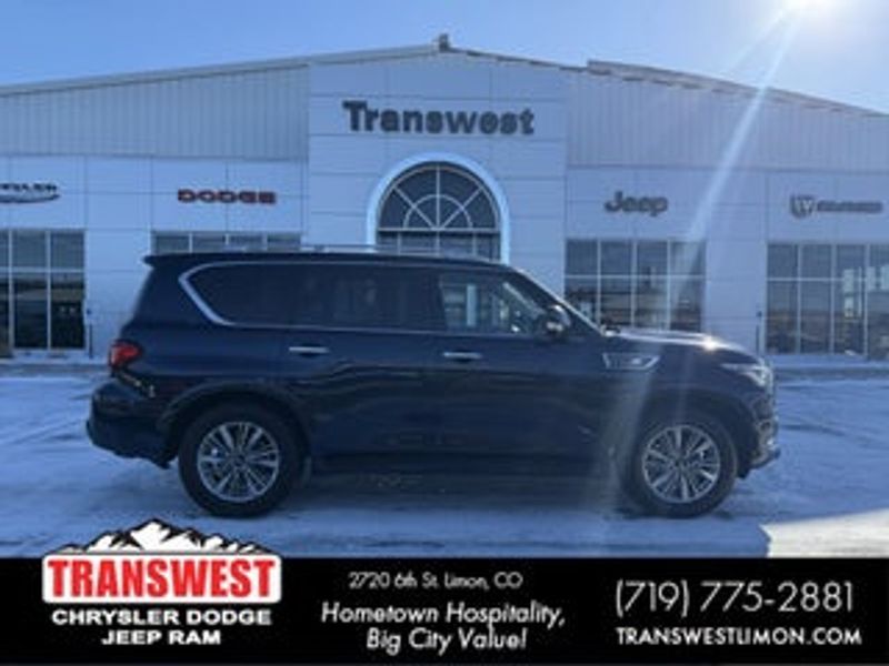 2024 Infiniti QX80 — a typically priced live listing