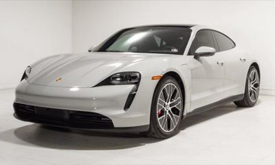 2023 Porsche Taycan 4S