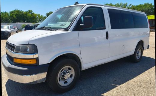 2019 Chevrolet Express LT