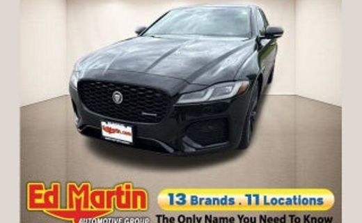 2024 Jaguar XF P300 SE