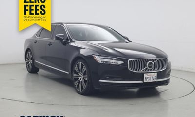 2023 Volvo S90 Ultimate Bright