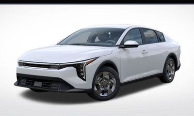 2026 Kia K4 LX