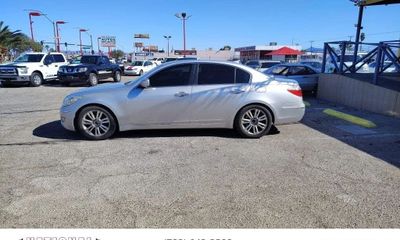 2010 Hyundai Genesis 3 8L