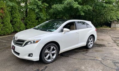 2013 Toyota Venza LE