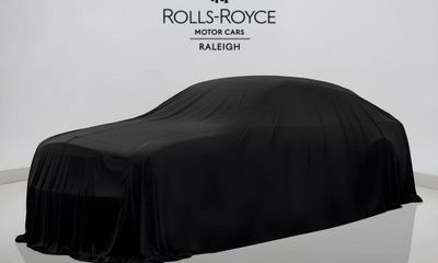 2017 Rolls-Royce Ghost Base
