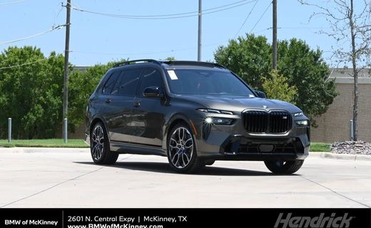 2027 BMW X7 M60i
