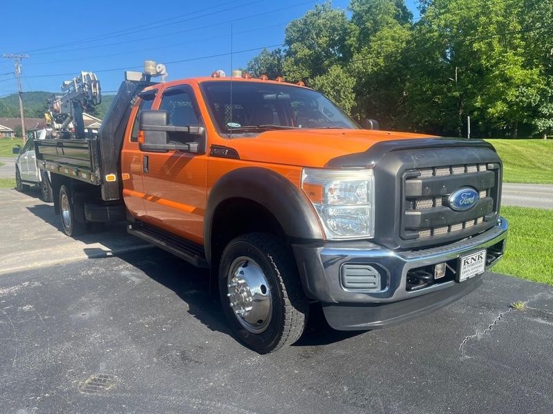 2011 Ford F 550 — a typically priced live listing