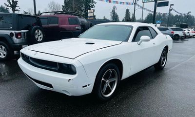 2010 Dodge Challenger Base