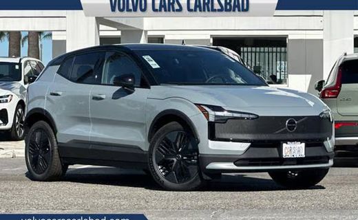 2026 Volvo EX30 CC Ultra