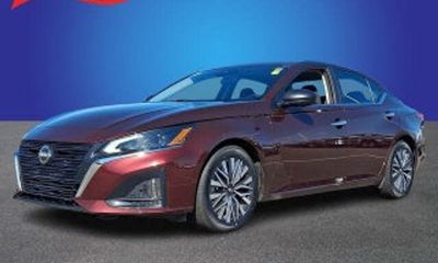 2022 Nissan Altima S