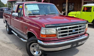 1994 Ford F-150 XL Club CAB