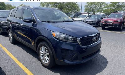 2019 Kia Sorento L LX S