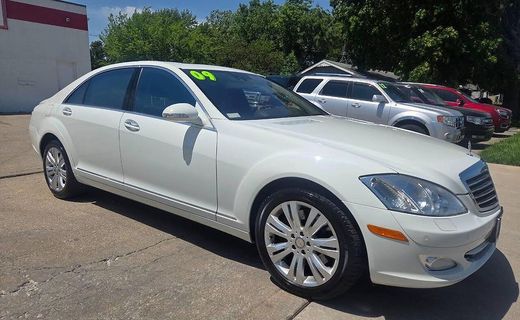 2009 Mercedes-Benz S-Class S550