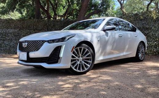 2023 Cadillac CT5 Premium Luxury