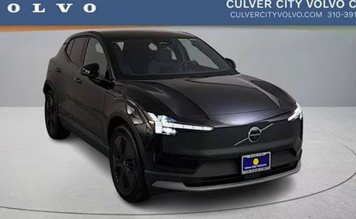 2026 Volvo EX30 CC Ultra