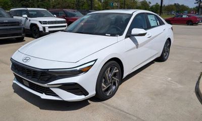 2026 Hyundai Elantra Limited