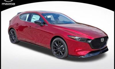 2026 Mazda MAZDA3 Premium Plus