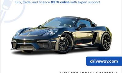 2025 Porsche 718 Spyder RS