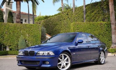 2003 BMW M5 Base