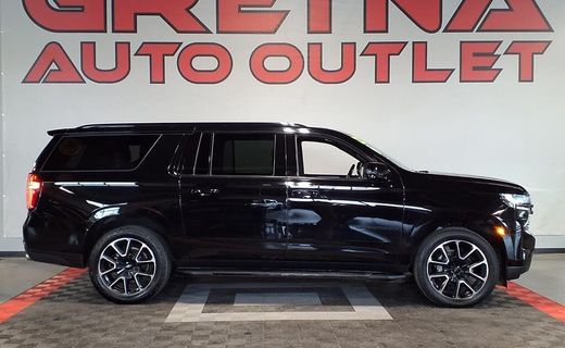 2022 Chevrolet Suburban RST