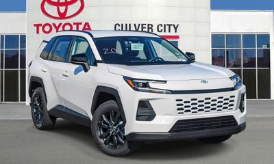 2026 Toyota RAV4 XLE Premium