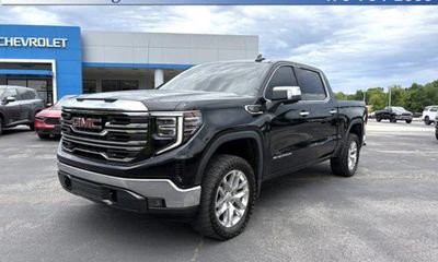 2022 GMC Sierra SLT