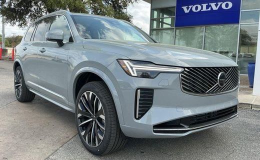 2026 Volvo XC90 Core