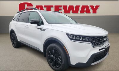 2023 Kia Sorento S