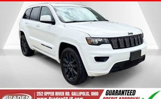 2020 Jeep Grand Cherokee Laredo