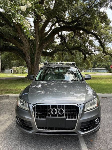 2013 Audi Q5 — a typically priced live listing