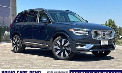 2023 Volvo XC90 Ultimate Bright