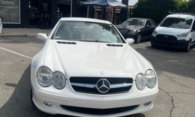 2006 Mercedes-Benz SL-Class SL500