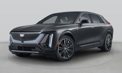 2025 Cadillac Lyriq Luxury 2