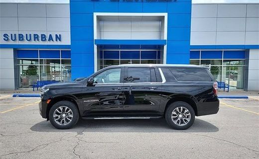 2023 Chevrolet Suburban LT